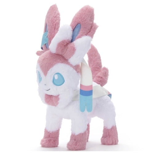 M/Nymphia Vendor Pokemon toy with detailed design from Japan