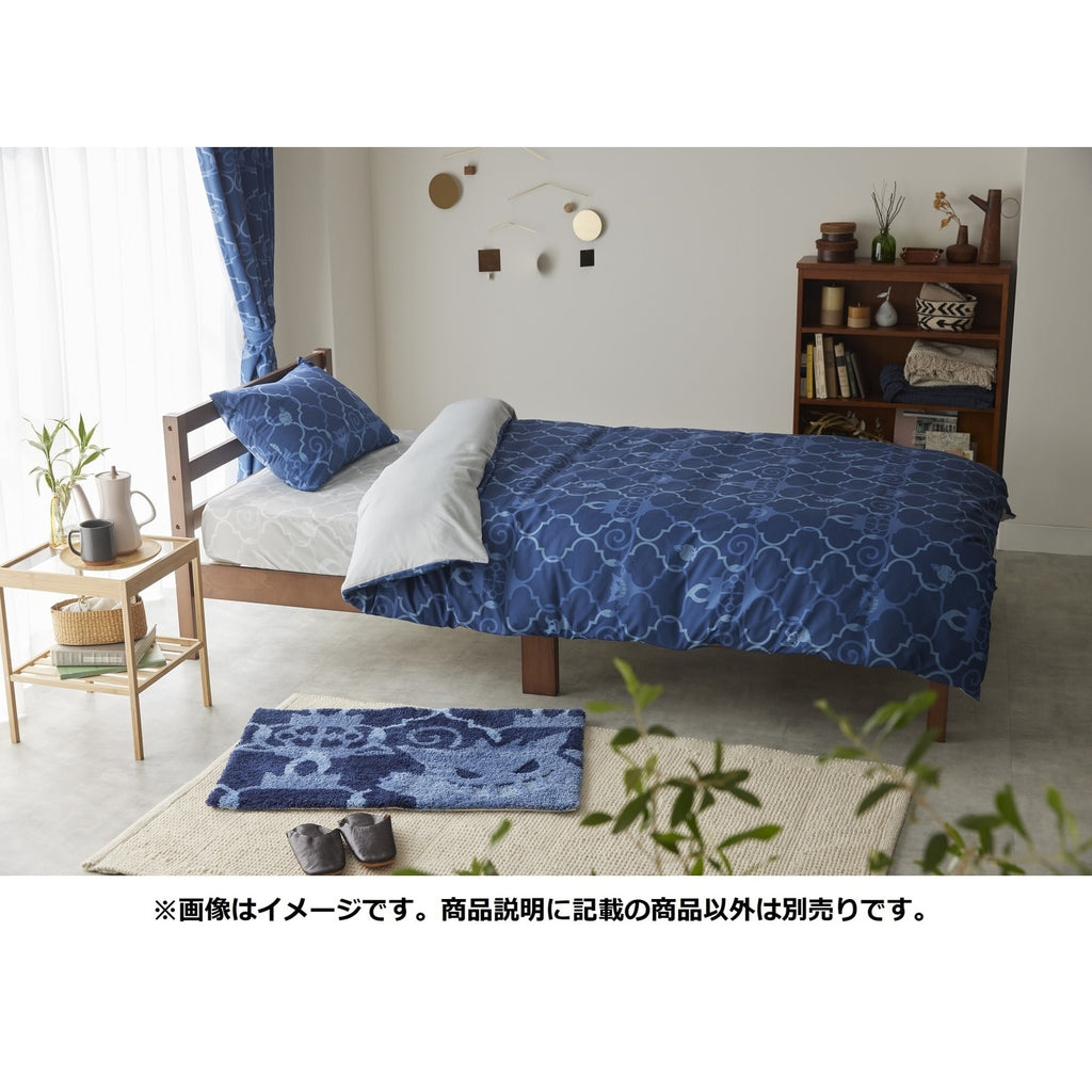 Fitted sheet ghost pattern double