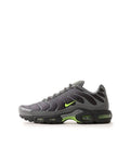NIKE AIR MAX PLUS Sneakers with unique design details from Japan