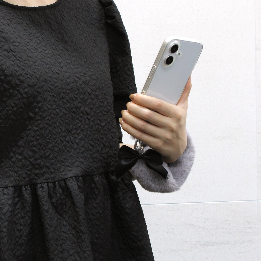 Multi Ring Plus Fur Hand Strap Blackie