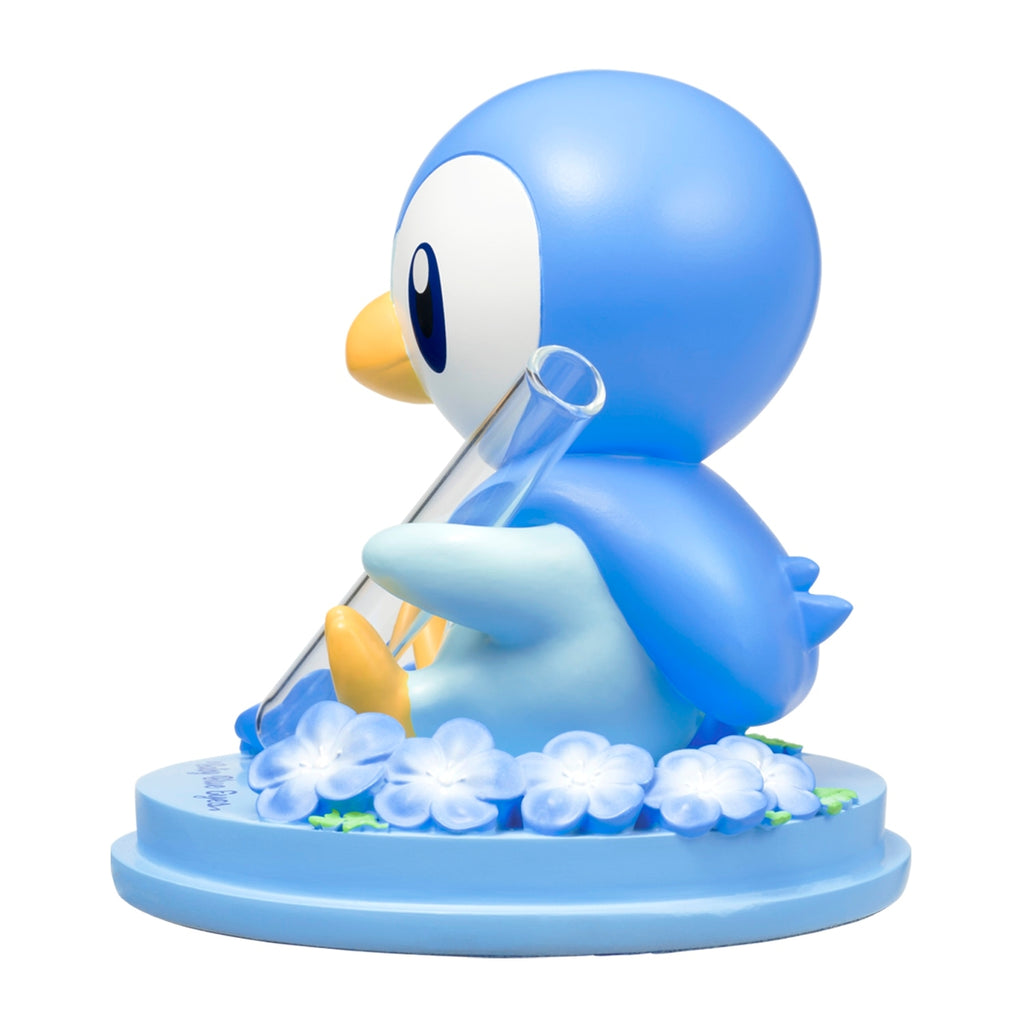 Baby Blue Eyes Pochama figure, Japanese collectible with unique design