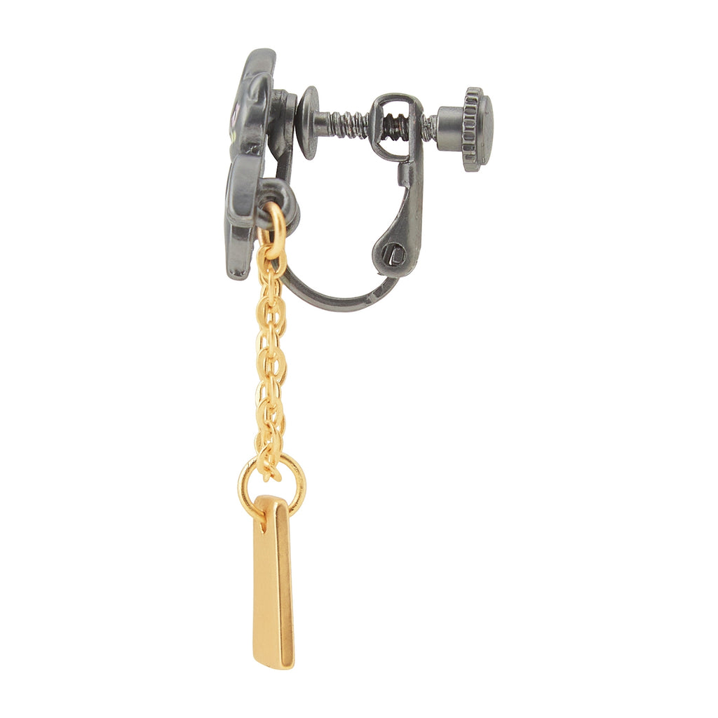 Close-up of Pokémon Jupetta Earrings with anime-style design from Japan