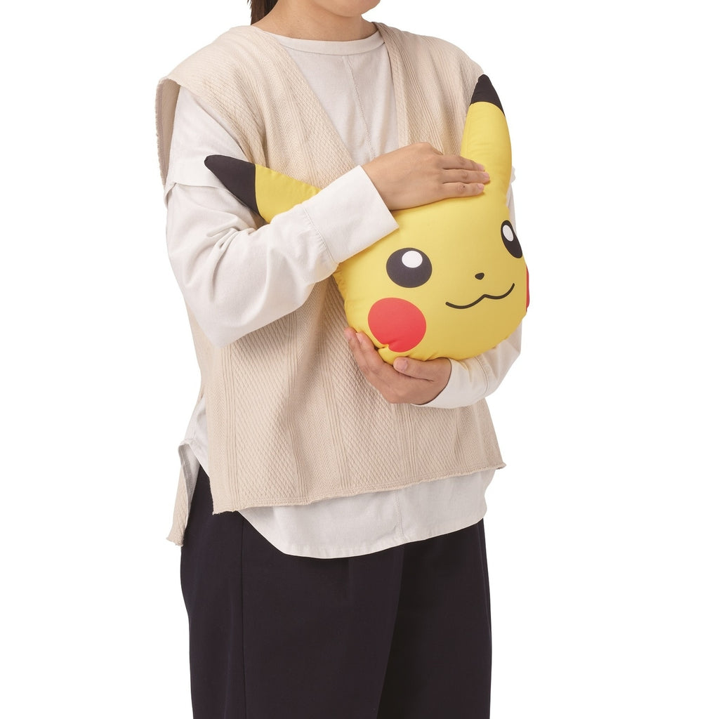 3WAY neck pillow Y that can be used as a monster ball or Pikachu