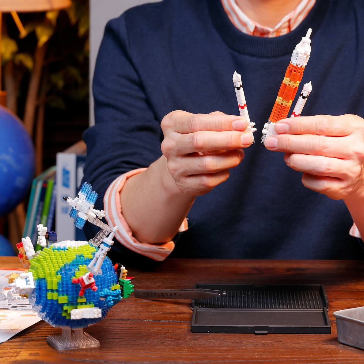 nanoblock rocket launch pad