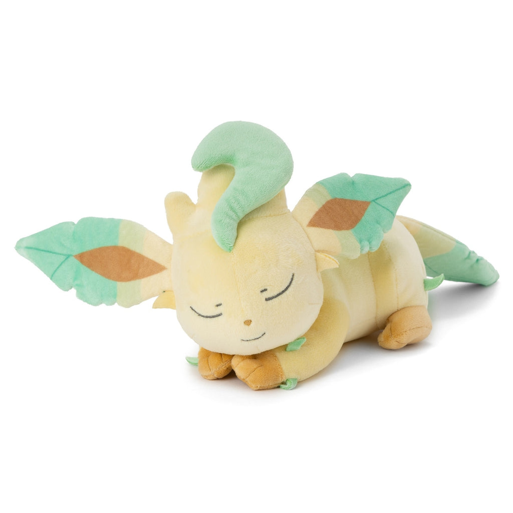 Pokémon Suyasuya Sleeping Friend Leafeon Small Plush | Pokémon Center Japan