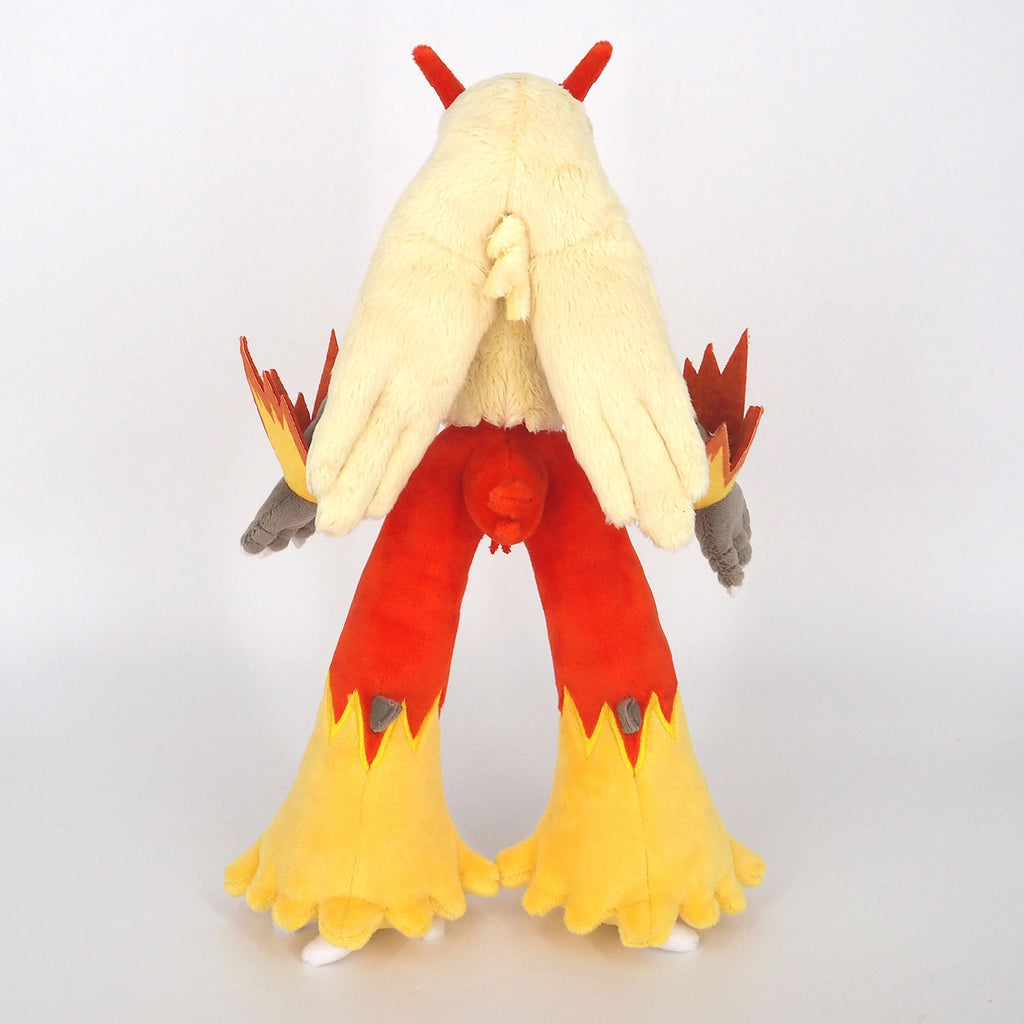 Pokemon Bashamo plush toy, shipped from Japan with care