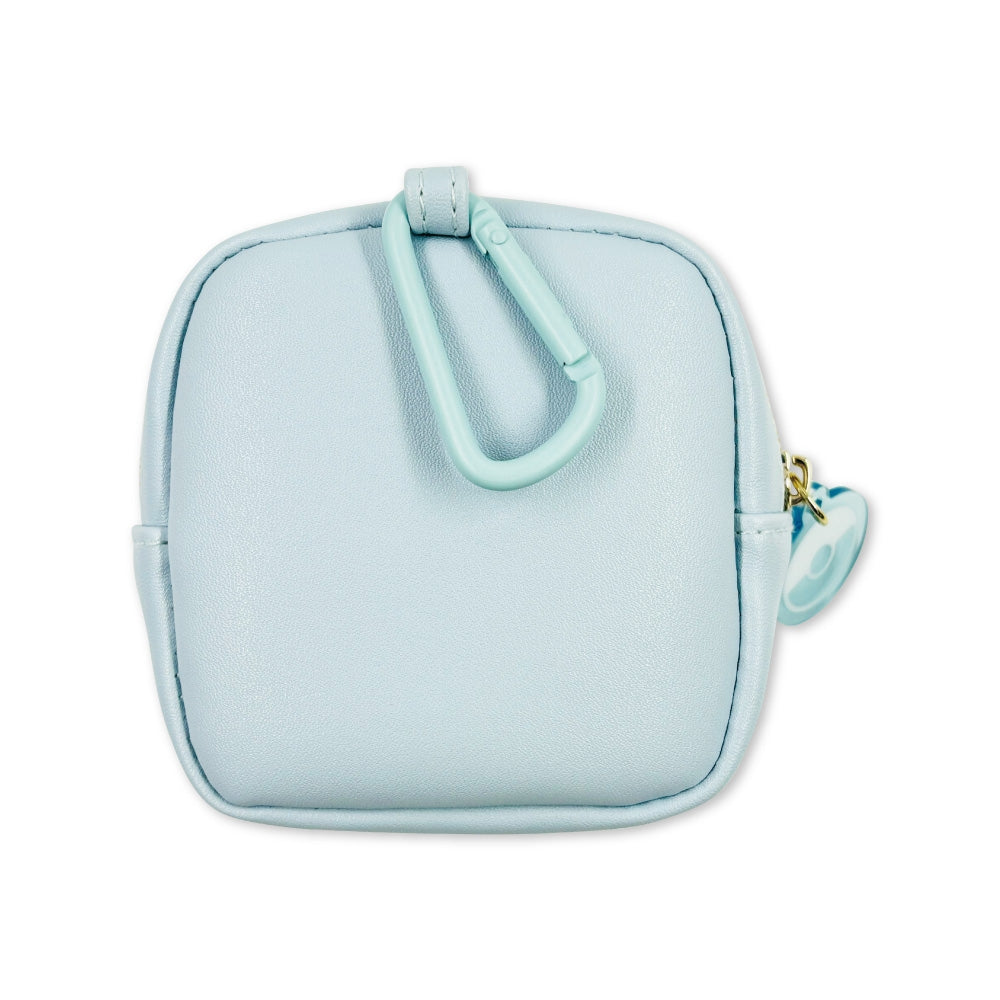 Mesh mini pouch with carabiner gradation BL