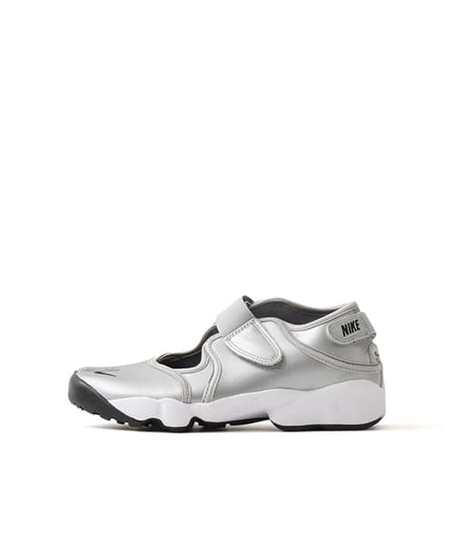 NIKE WMNS AIR RIFT Sneakers with unique design details from Japan