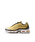 NIKE AIR MAX PLUS VII sneakers with unique design from Japan