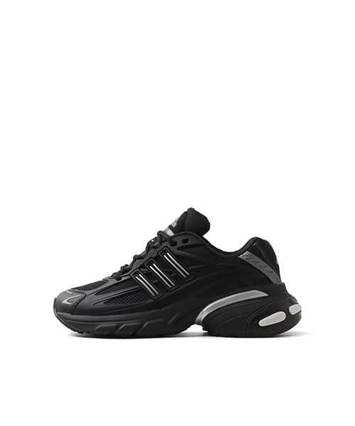adidas ADISTAR XLG 2.0 sneakers with unique design from Japan