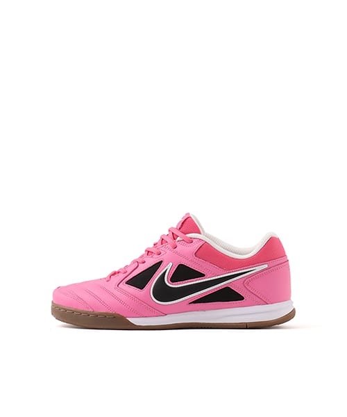 NIKE GATO sneakers with unique design details, imported from Japan