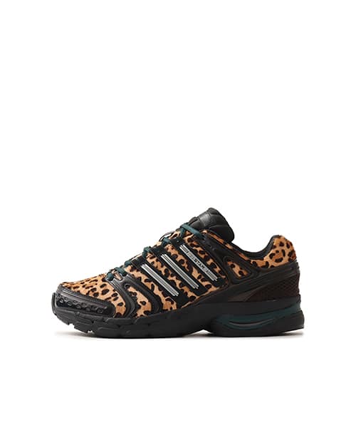 adidas ADISTAR CONTROL 5 W sneakers with unique design from Japan