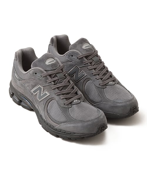 New Balance U2002RH sneakers with unique design from Japan